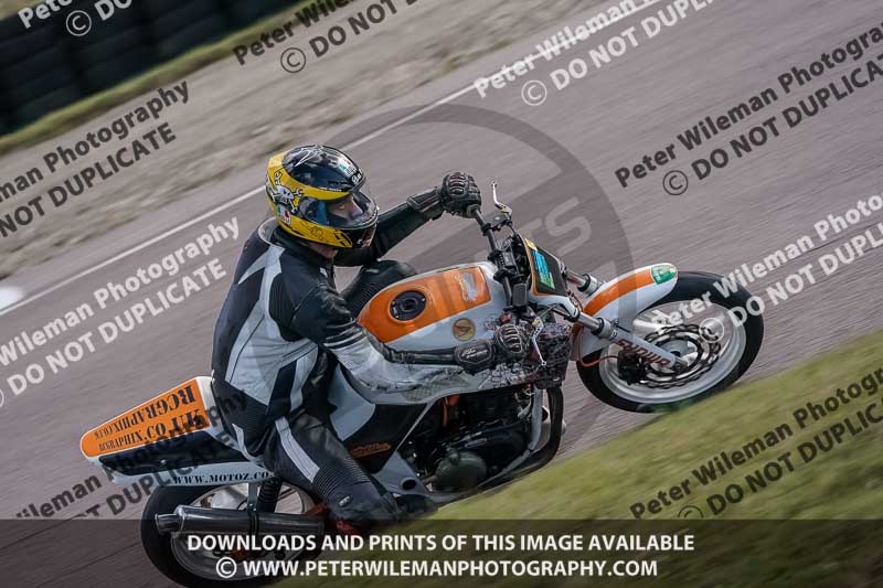 enduro digital images;event digital images;eventdigitalimages;lydden hill;lydden no limits trackday;lydden photographs;lydden trackday photographs;no limits trackdays;peter wileman photography;racing digital images;trackday digital images;trackday photos